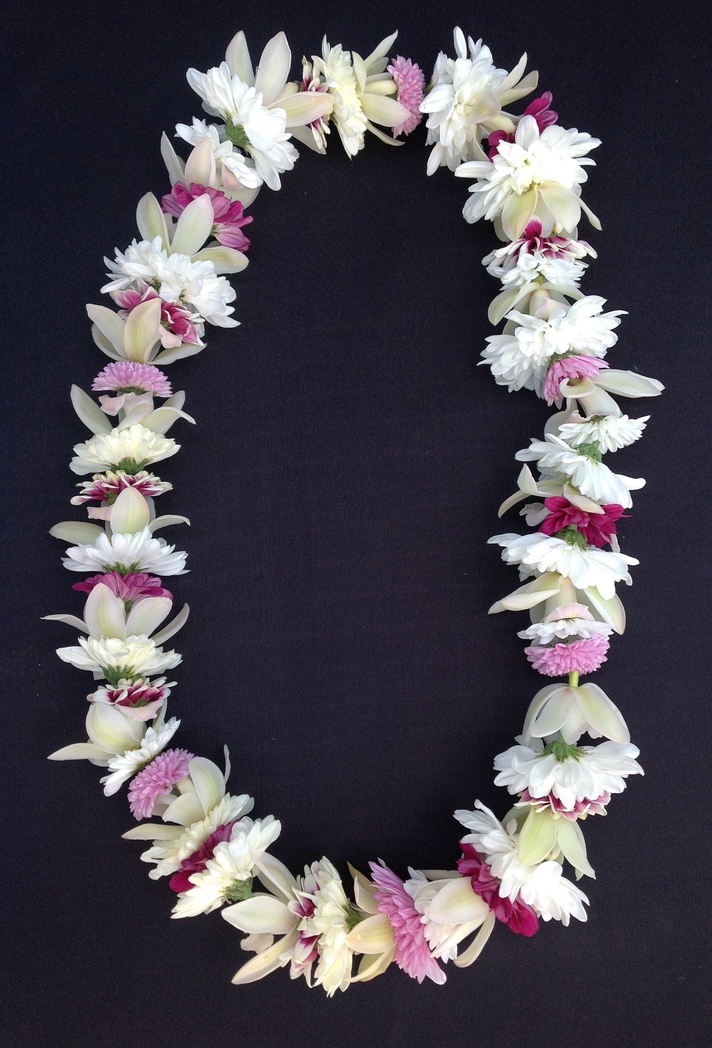 Fresh Flower Lei - Threaded